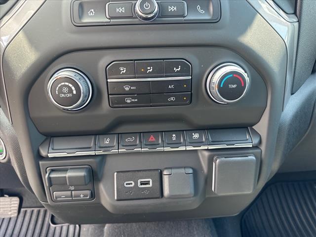 2025 Chevrolet Silverado 2500HD Custom