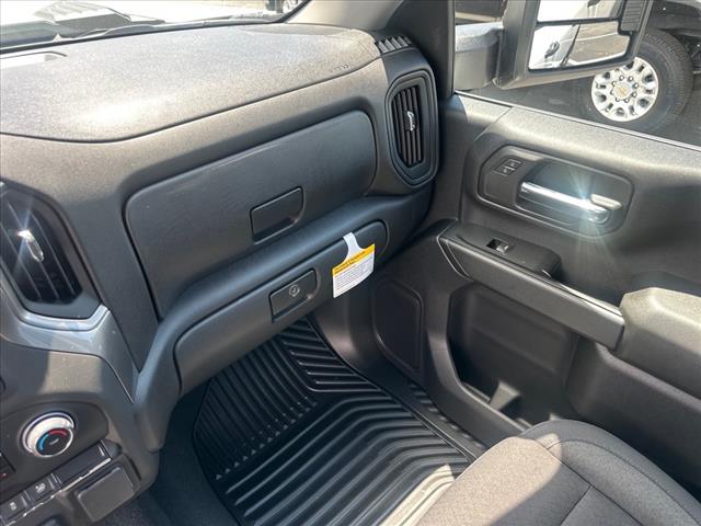 2025 Chevrolet Silverado 2500HD Custom