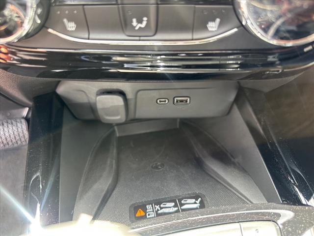 2025 Chevrolet Trax RS