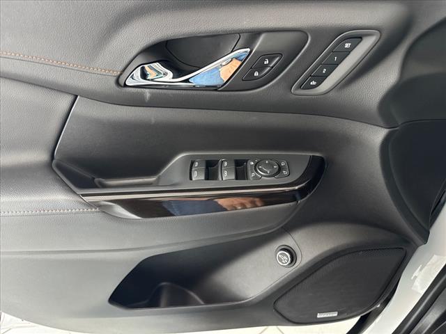 2022 GMC Acadia AT4