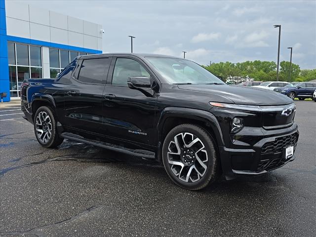 2024 Chevrolet Silverado EV RST