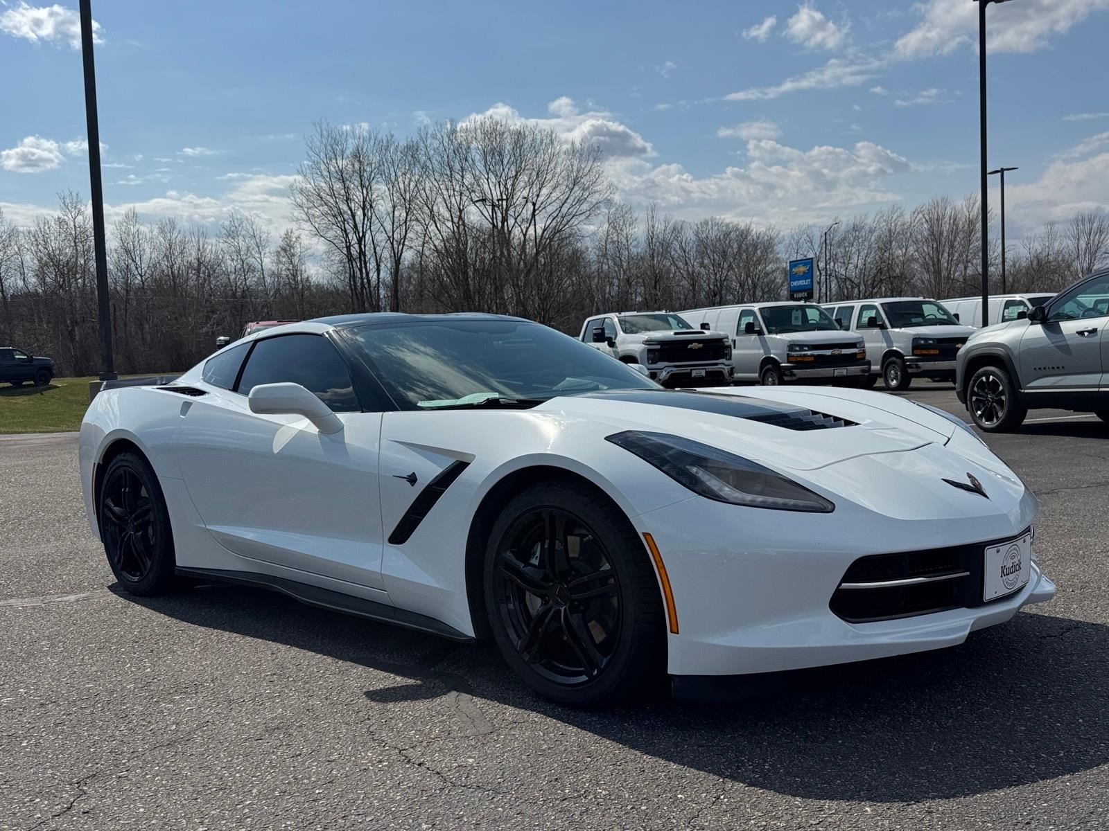 2017 Chevrolet Corvette Stingray 1LT Coupe RWD
