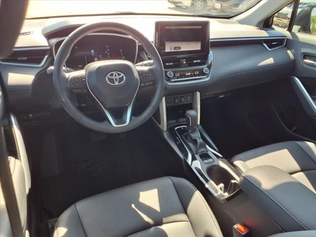 2024 Toyota Corolla Cross XLE
