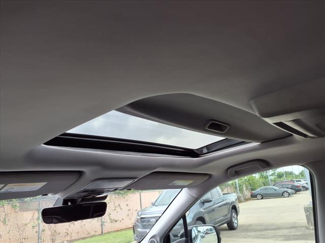 2022 Honda Pilot Touring 7-Passenger