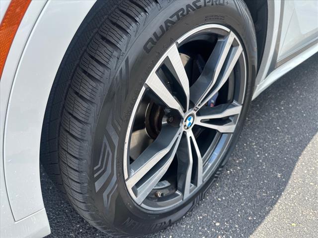 2021 BMW X7 M50i