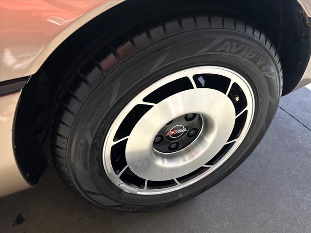 1984 Chevrolet Corvette Base