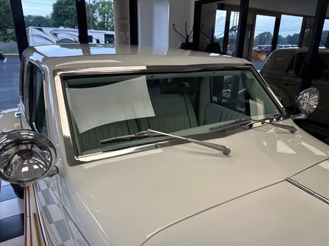 1988 Excalibur saloon luxury