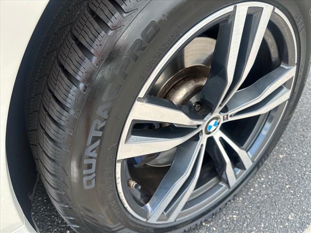 2021 BMW X7 M50i