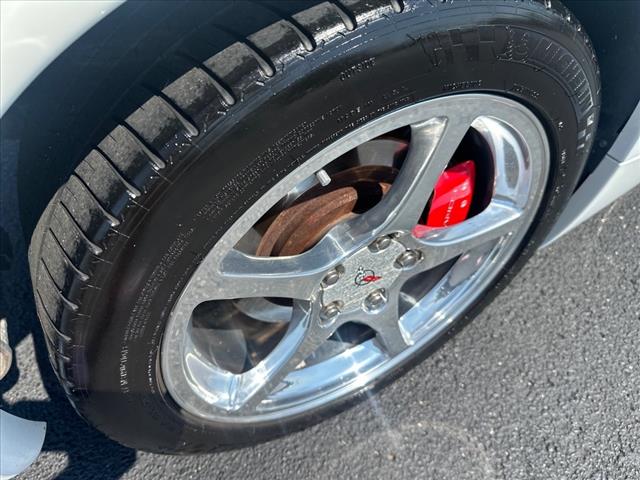 2004 Chevrolet Corvette Base