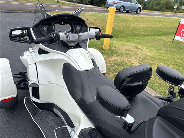 2011 Can-Am Spyder RT Limited