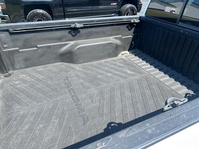 2020 Toyota Tacoma SR5 V6