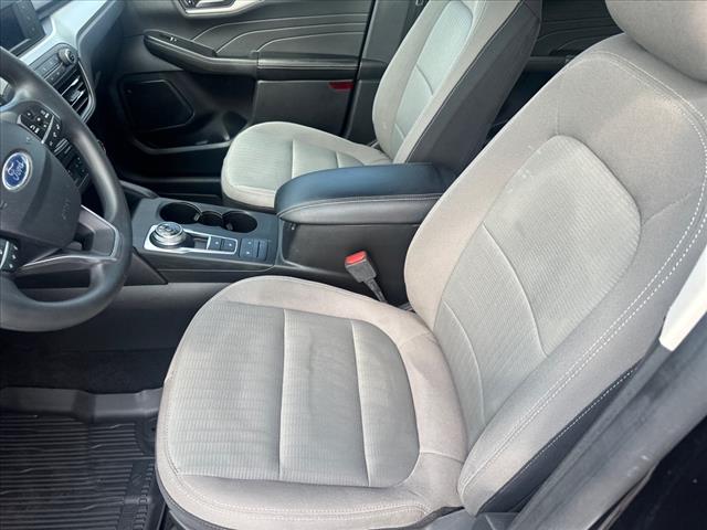 2022 Ford Escape S