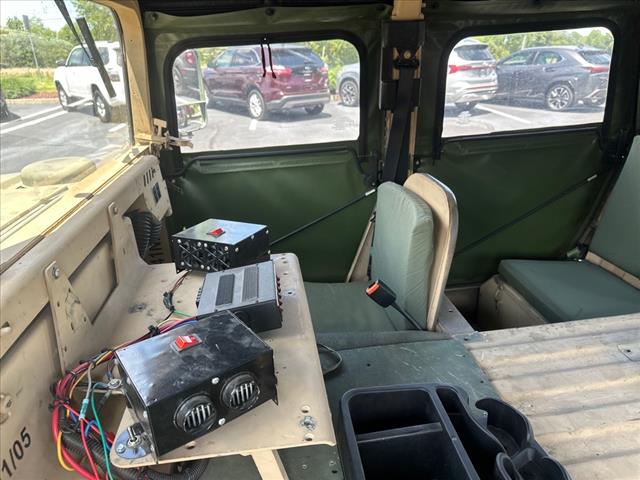 1991 AM General M998 4 door truck