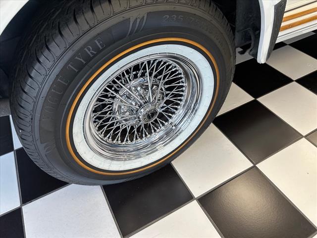 1988 Excalibur saloon luxury