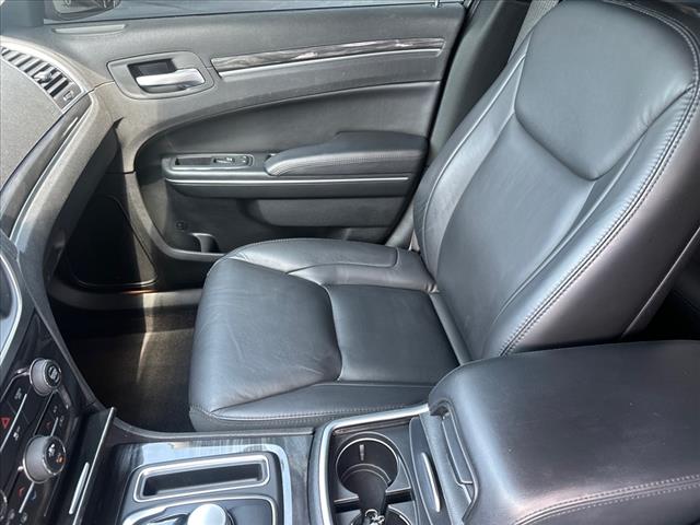 2018 Chrysler 300 Touring L