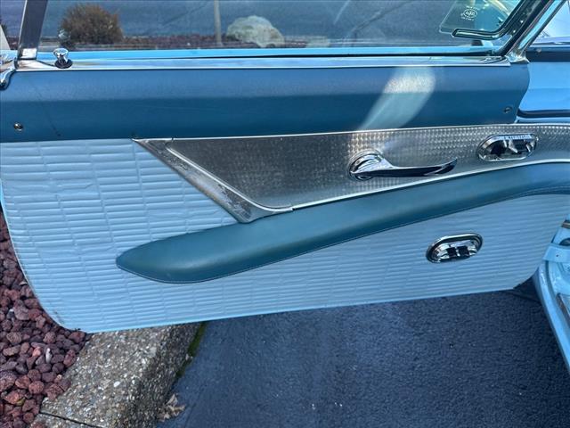 1957 Ford Thunderbird conv 2tops