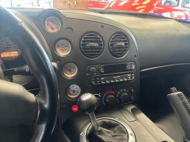 2005 Dodge Viper SRT-10