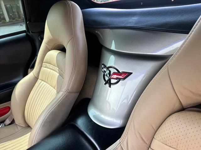 2002 Chevrolet Corvette Base