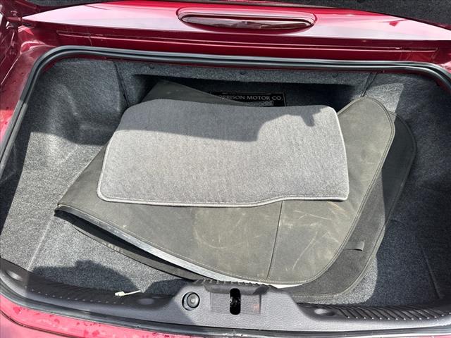 2004 Ford Thunderbird Deluxe