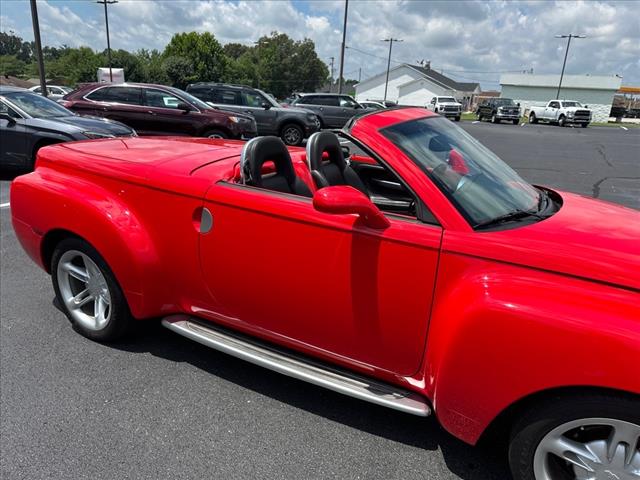 2004 Chevrolet SSR LS
