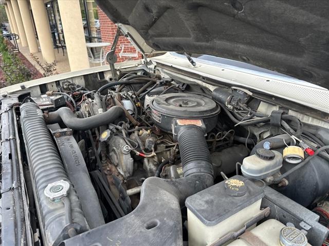 1989 Ford F-350 Base