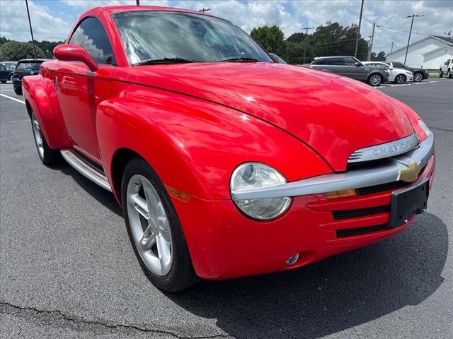 2004 Chevrolet SSR LS