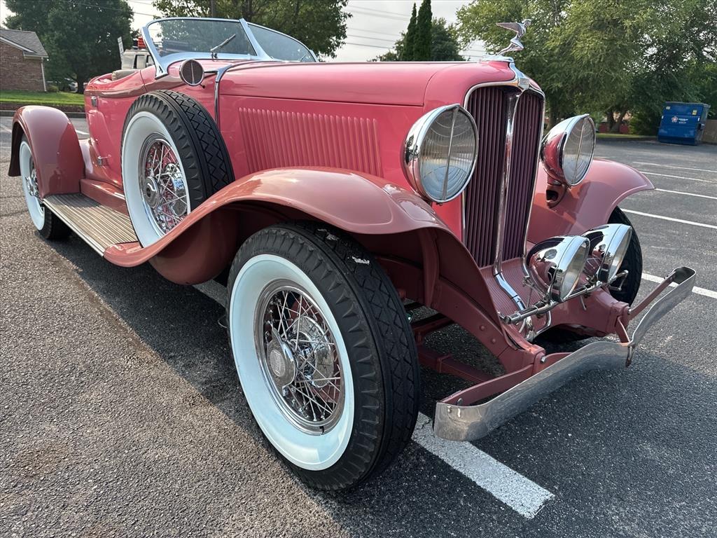 1932 Other Boat tail Roadster Tribute