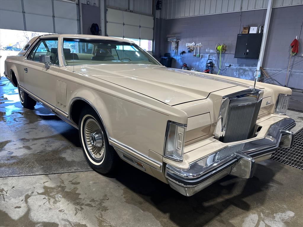 1979 Lincoln Mark V Cartier - main photo
