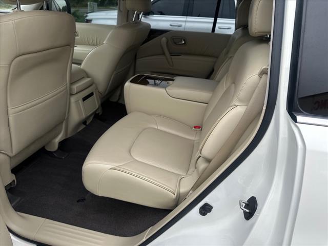 2017 INFINITI QX80 Base