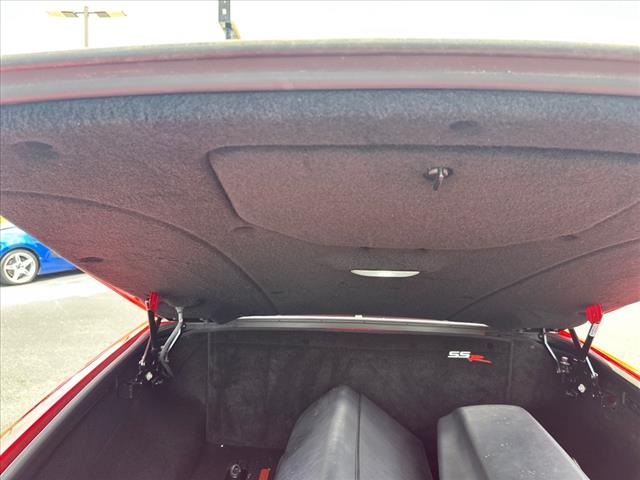 2004 Chevrolet SSR LS
