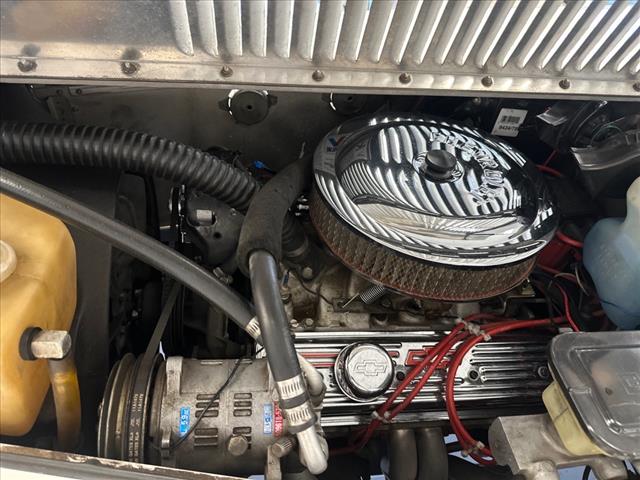 1988 Excalibur saloon luxury
