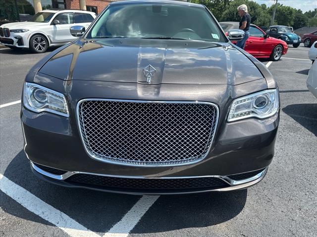 2018 Chrysler 300 Touring L