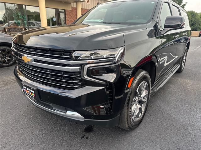 2024 Chevrolet Suburban LT