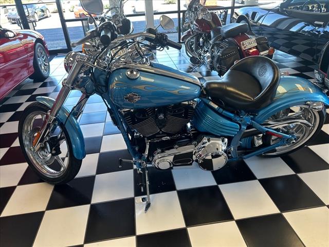 2011 Harley-Davidson FXCWC Rocker
