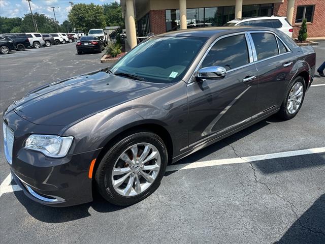 2018 Chrysler 300 Touring L