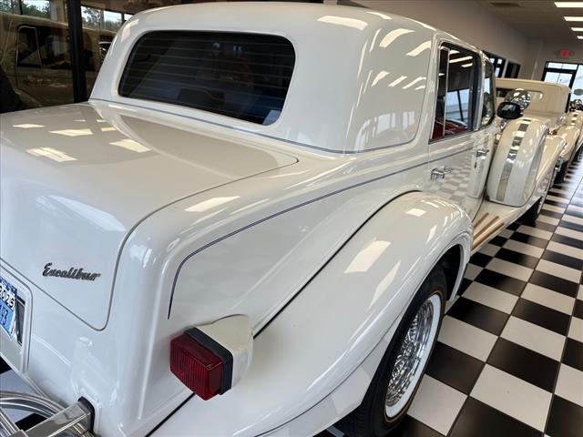 1988 Excalibur saloon luxury