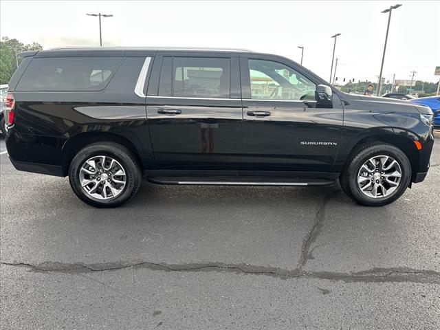2024 Chevrolet Suburban LT