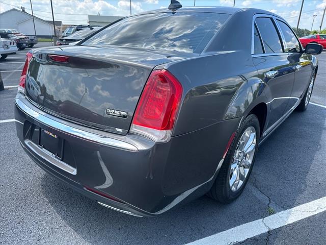2018 Chrysler 300 Touring L