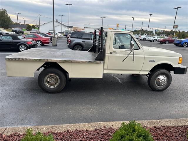 1989 Ford F-350 Base