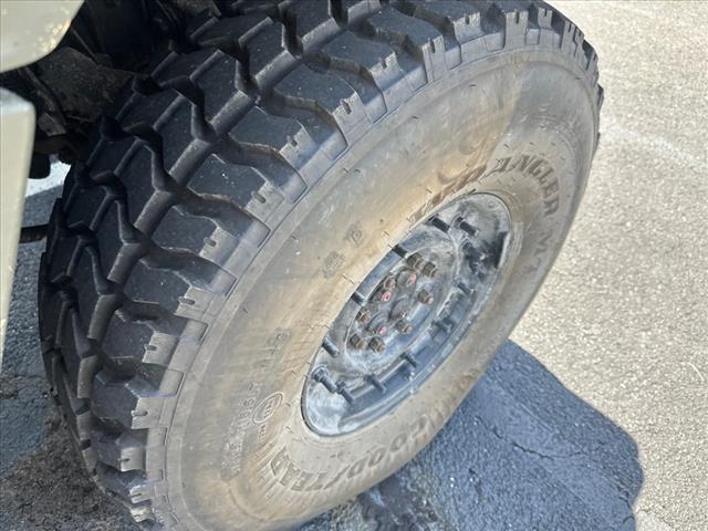 1991 AM General M998 4 door truck