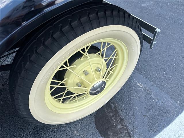 1930 Ford Model A 2dr sedan