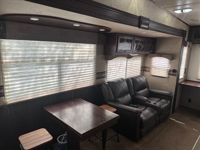 2013 HeartLand Elkridge 34TSRE