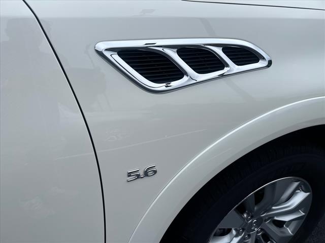 2017 INFINITI QX80 Base