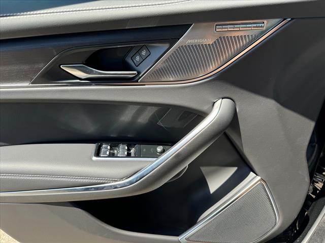 2025 Jaguar F-PACE P250 R-Dynamic S