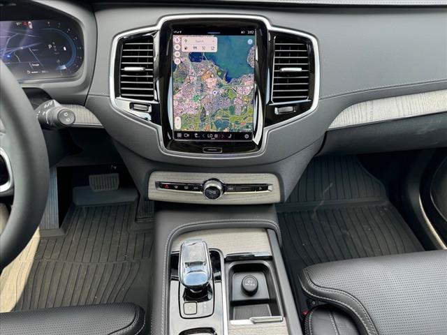 2024 Volvo XC90 B6 Ultimate Bright Theme 7-Seater