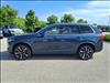 2022 Volvo XC90 T6 Momentum