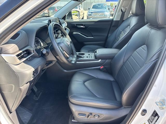 2023 Toyota Highlander XLE
