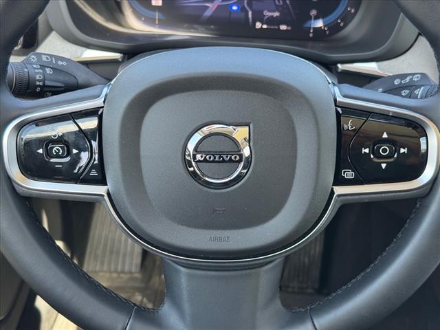 2025 Volvo XC60 PLUS