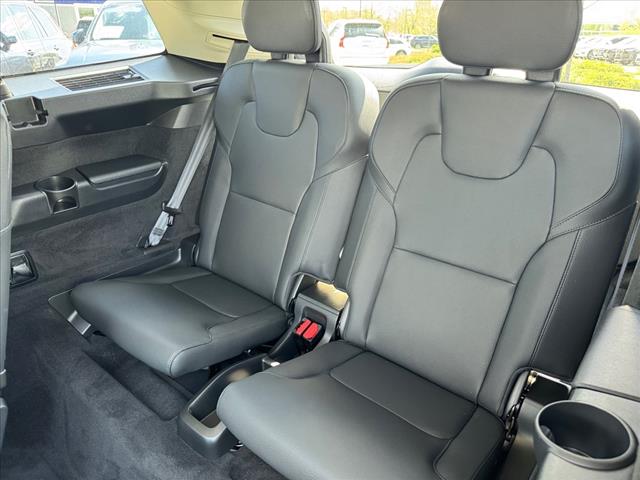 2025 Volvo XC90 B6 Plus 6-Seater