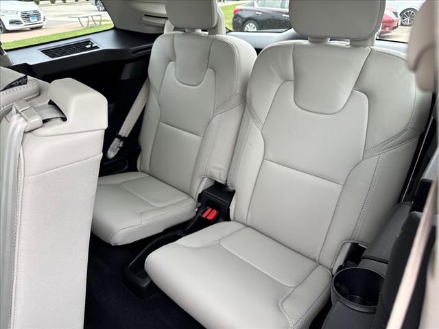 2022 Volvo XC90 T6 Inscription